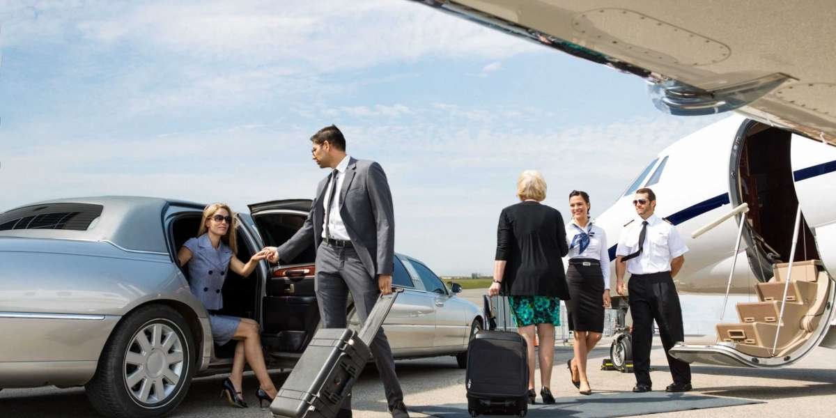 Elevate Your Airport Experience with Limo Service USA