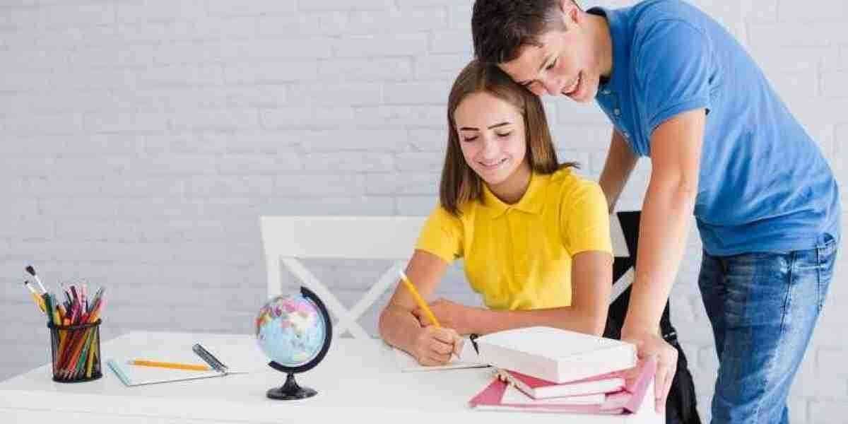 Expert Home Tutors in Gurugram: Personalized Educational Support from NearMeClasses