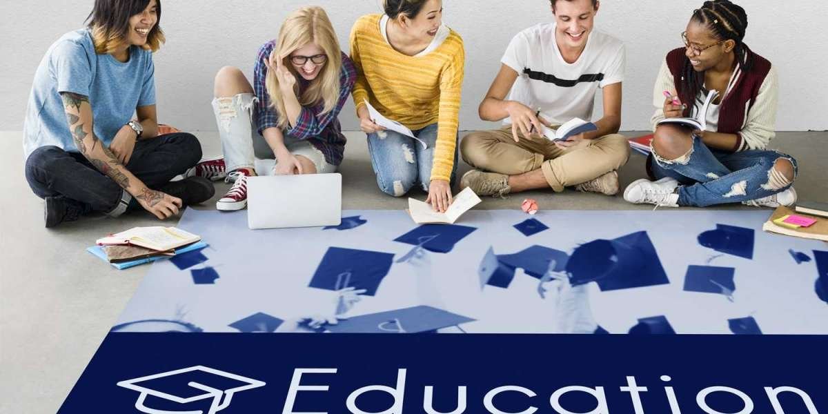 Top 10 In-Demand Courses to Pursue in 2024