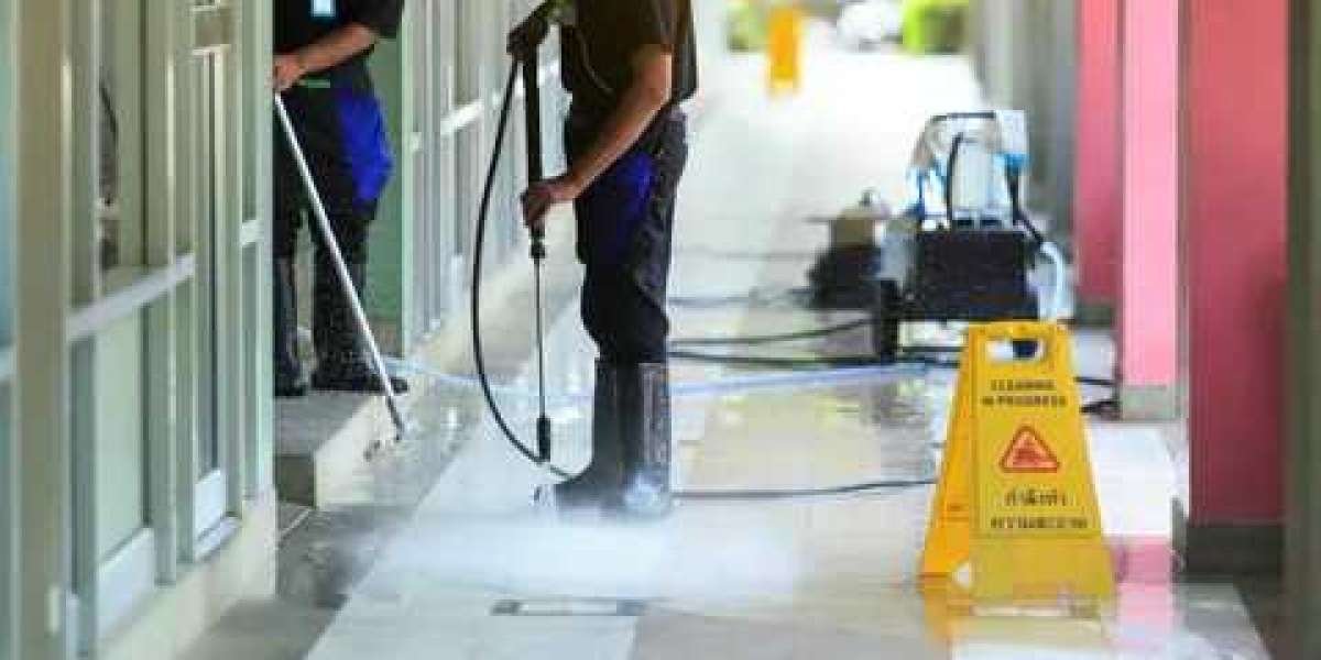 Why Commercial Power Washing Services in Beaufort, SC, Are Essential for Your Business